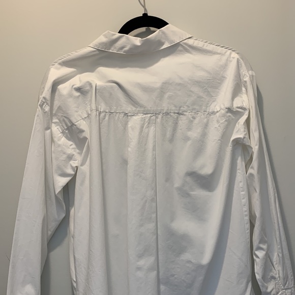 The Skinny Andi button down blouse in size 6, b.young - Picture 7 of 8